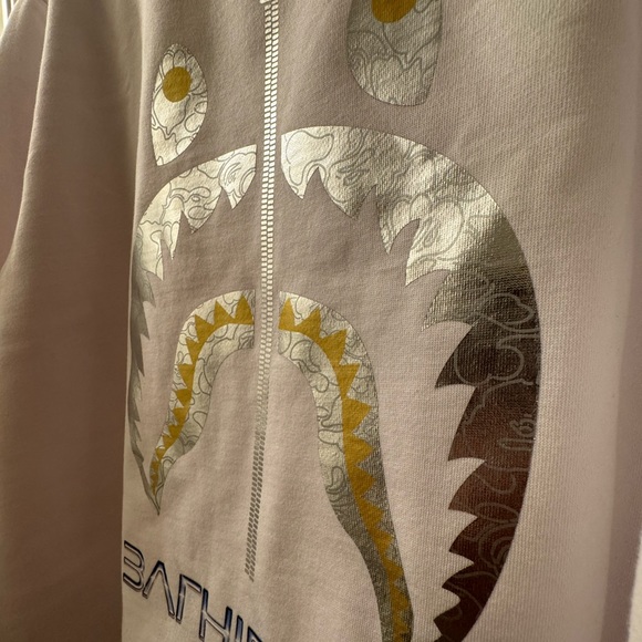 Bape x Hajime Sorayama Shark Crewneck - Picture 2 of 8